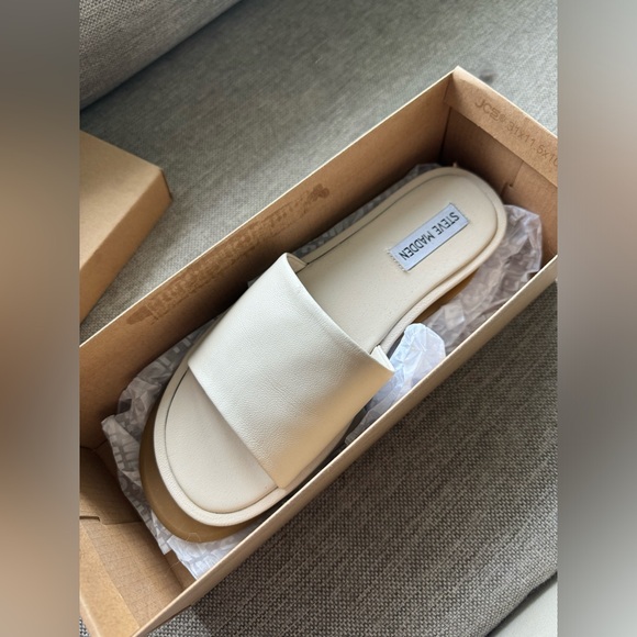 Steve Madden Kaya Leather Slides - Picture 1 of 6